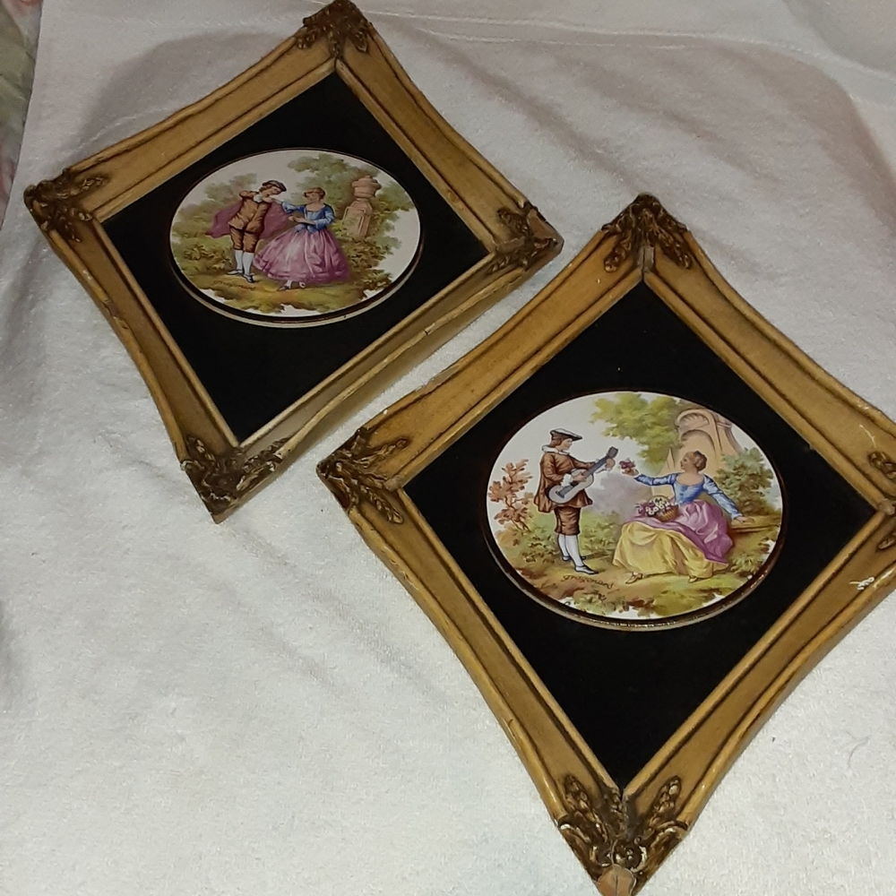 Vintage  Artwork Wall Hanging Set